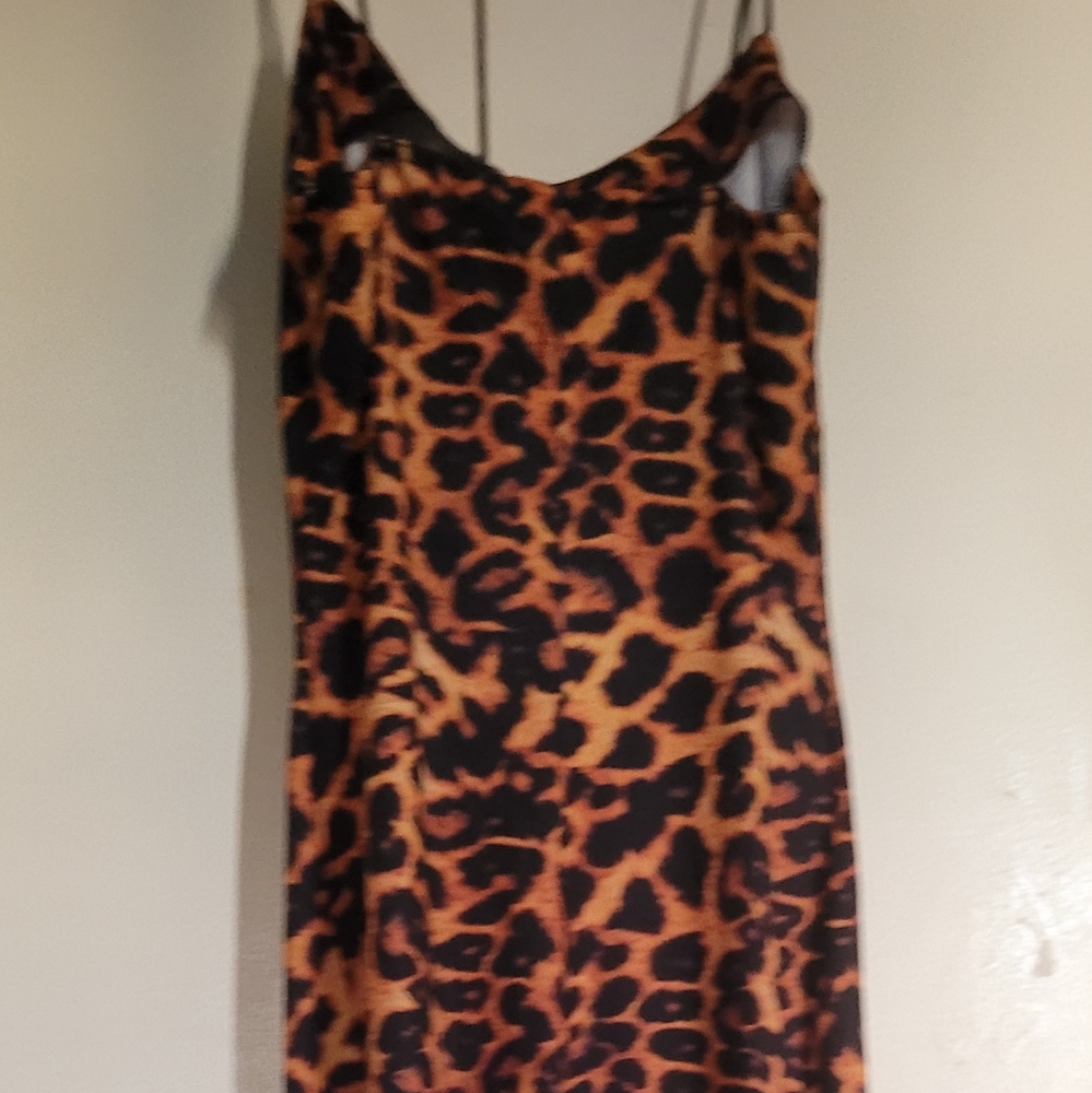 🔥🔥3/$15 Leopard Print Midi Dress from Amazon🔥🔥